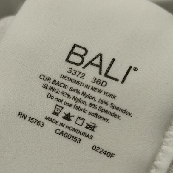 Bali NWOT Size 36D White Classic Double Support Wireless Lace Minimizer Bra 3372 - Picture 4 of 4